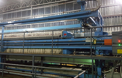 隔膜壓濾機過濾的泥餅固含量高、分離效果優(yōu)異