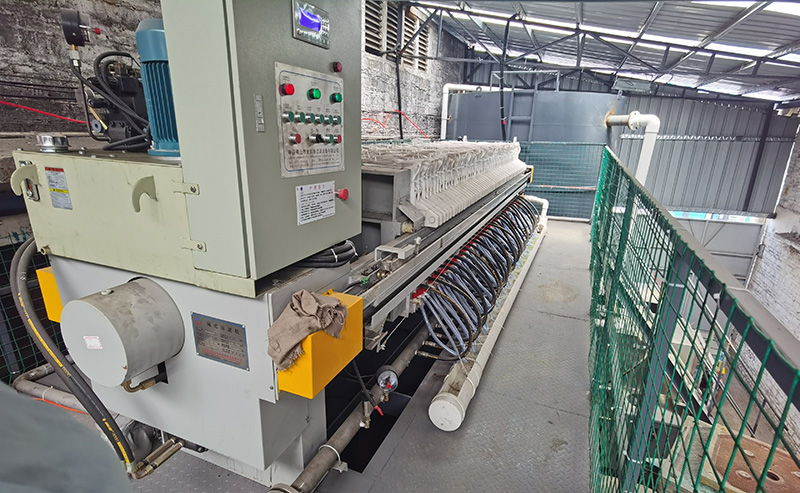 高壓隔膜壓濾機 高壓隔膜壓濾機